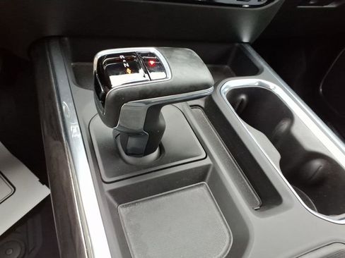 Certified 2024 Chevrolet Silverado 1500 LTZ w/ LTZ Premium Package image 21