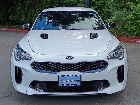 Used 2020 Kia Stinger GT-Line AWD/4WD image 12