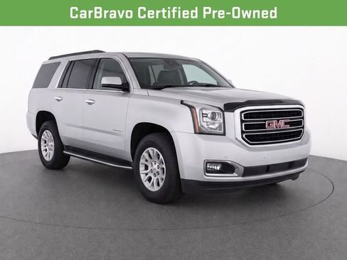 Used 2017 GMC Yukon SLT AWD/4WD image 2