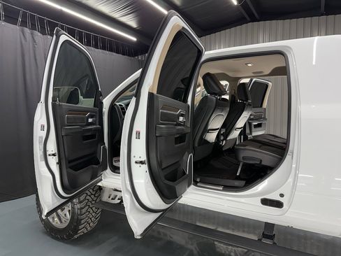 Used 2022 RAM 3500 Laramie image 17