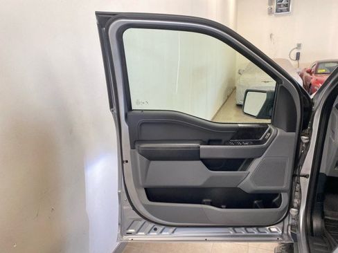 Used 2022 Ford F150 XLT w/ Equipment Group 302A High AWD/4WD image 15