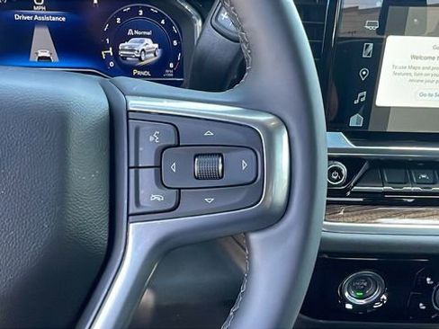 Used 2024 Chevrolet Silverado 1500 LT RWD image 21