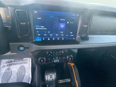 Certified 2023 Ford Bronco Badlands w/ Sasquatch Package image 13