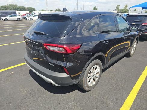 Used 2025 Ford Escape Active AWD/4WD image 5