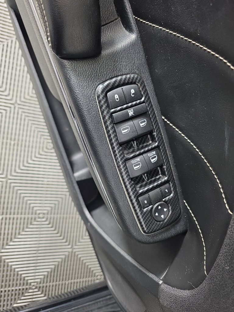 Used 2014 Dodge Charger R/T RWD image 12
