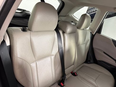 Used 2022 Subaru Forester Premium AWD/4WD image 24