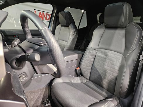 Certified 2025 Toyota 4Runner TRD Off-Road Premium w/ Tow Technology Package AWD/4WD image 24