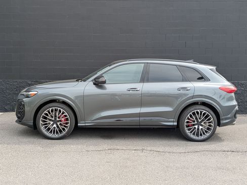New 2026 Audi SQ5 Premium Plus AWD/4WD image 8