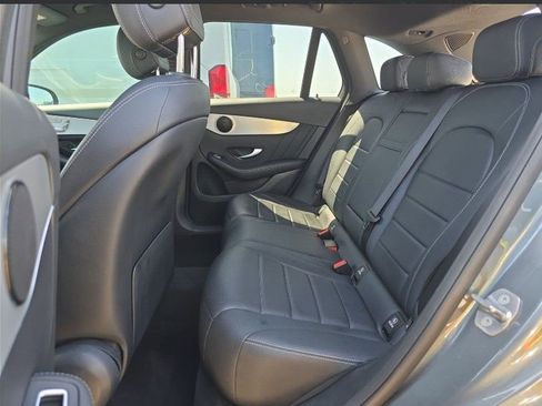 Used 2019 Mercedes-Benz GLC 300 GLC 300 w/ Multimedia Package image 30