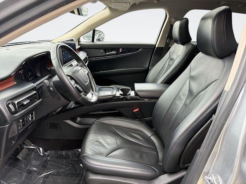 Used 2023 Lincoln Nautilus Reserve AWD/4WD image 21
