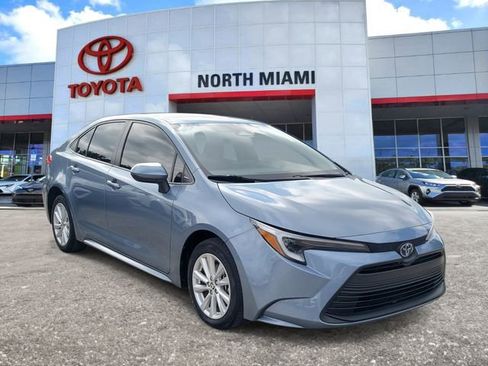 Used 2023 Toyota Corolla LE w/ LE Convenience Package image 1