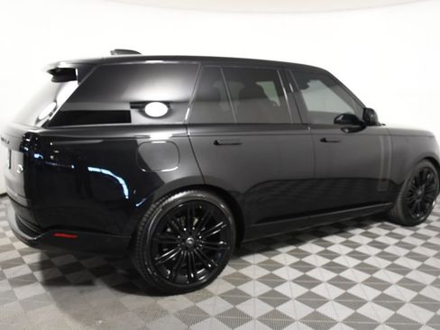 Used 2023 Land Rover Range Rover SE AWD/4WD image 7