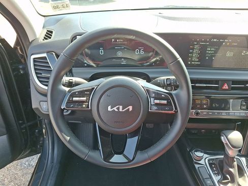 Certified 2026 Kia Seltos S FWD image 19