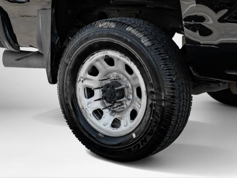 Used 2019 Chevrolet Silverado 2500 LTZ w/ Duramax Plus Package AWD/4WD image 42