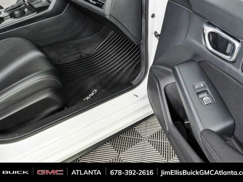 Used 2025 Honda Civic Sport image 21