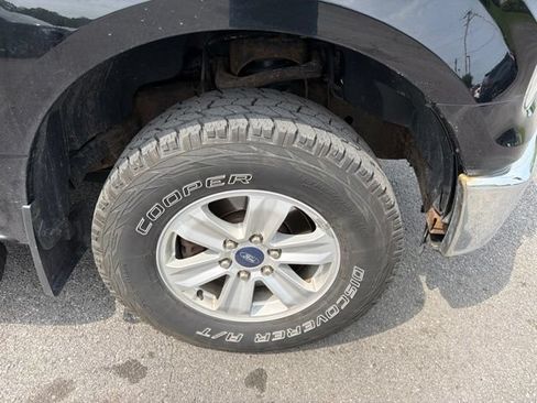 Used 2016 Ford F150 XL w/ Equipment Group 101A Mid AWD/4WD image 9