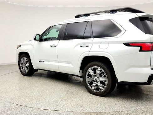 Used 2024 Toyota Sequoia Capstone AWD/4WD image 7
