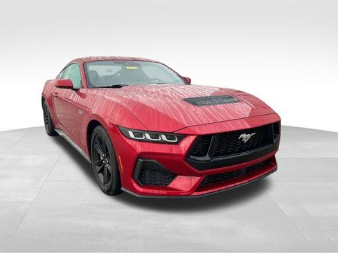 Used 2024 Ford Mustang GT image 7