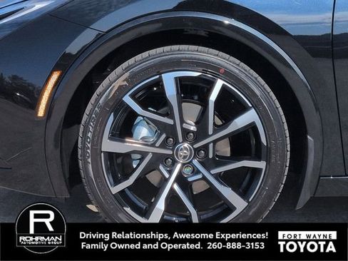 New 2026 Toyota Prius Plug-In Hybrid image 9