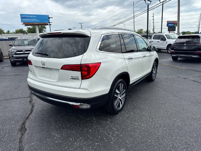 Used 2018 Honda Pilot Elite image 7