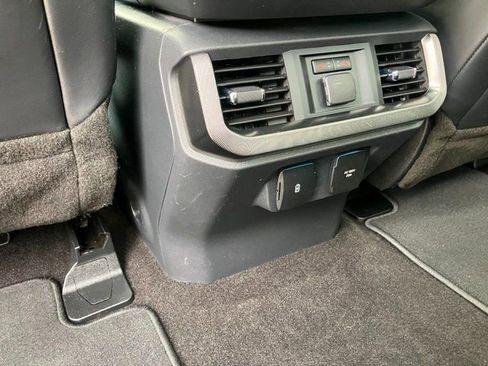 Used 2021 Ford F150 Platinum w/ FX4 Off-Road Package image 29