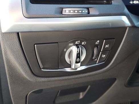 Certified 2023 BMW X4 xDrive30i w/ Premium Package image 11