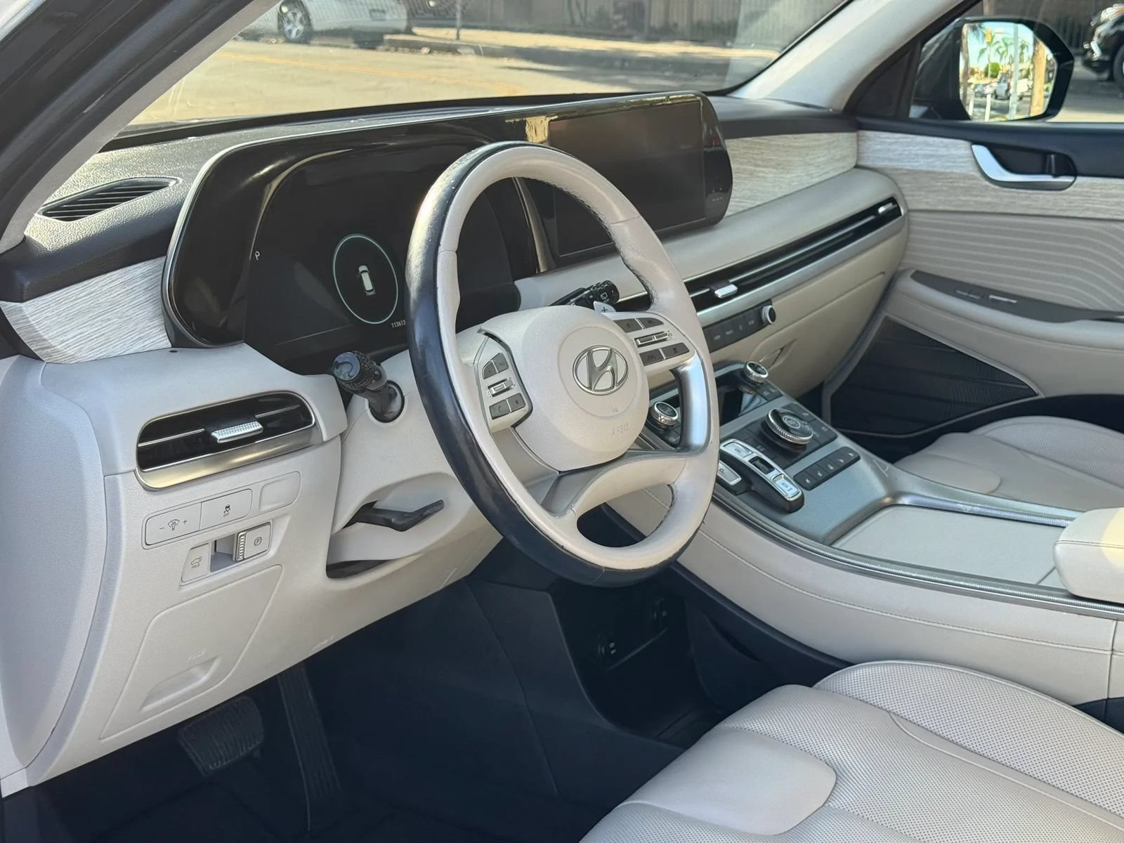Used 2023 Hyundai Palisade Calligraphy FWD image 18