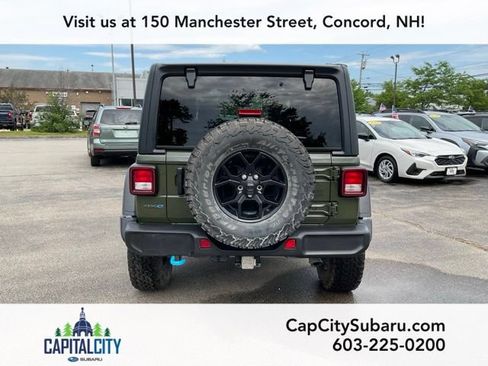 Used 2024 Jeep Wrangler Unlimited AWD/4WD image 6