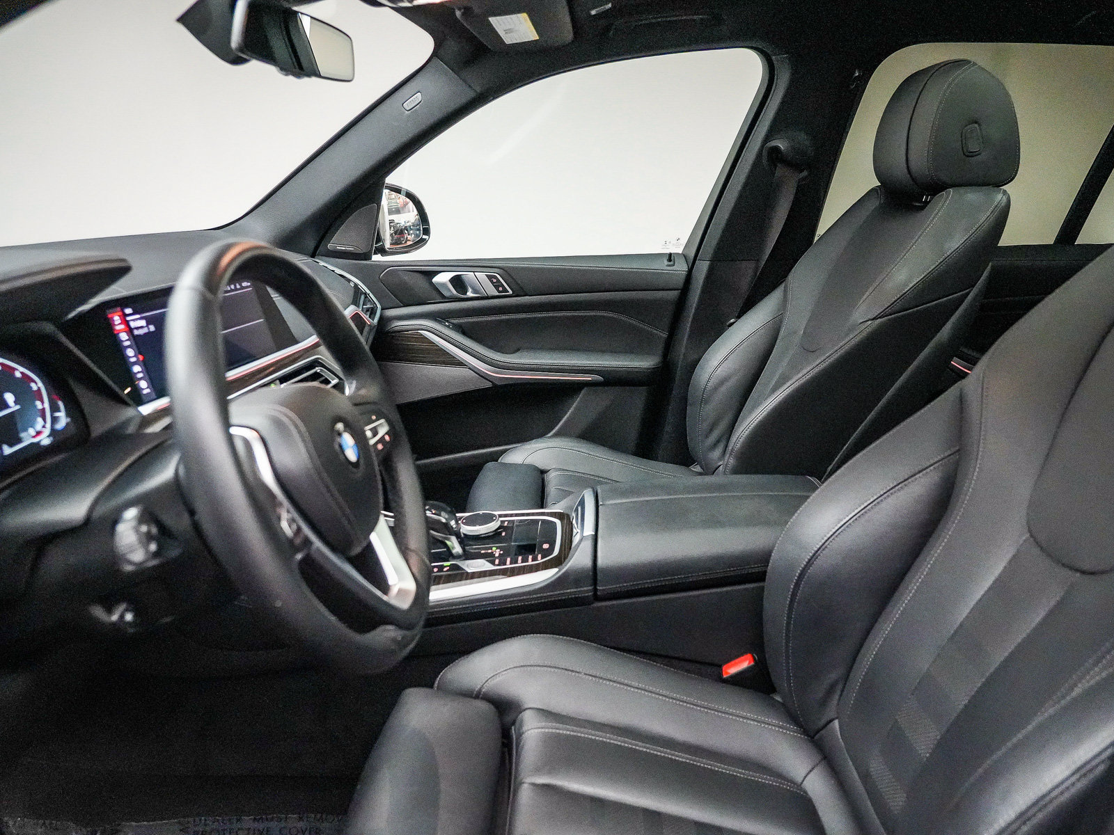 Used 2021 BMW X5 sDrive40i w/ Premium Package RWD image 19