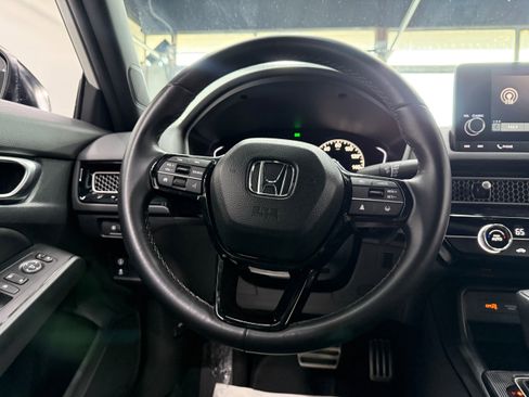Used 2024 Honda Civic Sport image 13