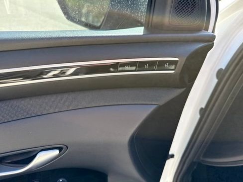 Used 2022 Hyundai Tucson Limited AWD/4WD image 22