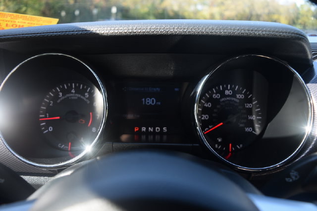Used 2017 Ford Mustang Coupe RWD image 17