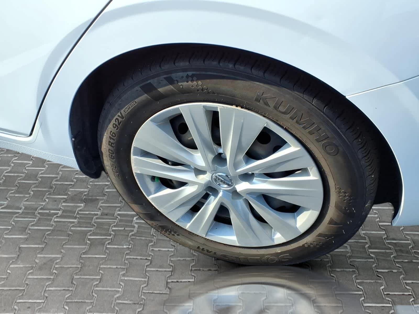 Used 2022 Nissan Sentra S FWD image 11