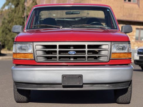 Used 1996 Ford F150 2WD Regular Cab image 3