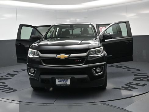 Used 2017 Chevrolet Colorado Z71 AWD/4WD image 13
