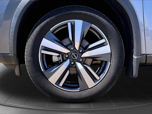 Used 2022 Nissan Rogue SL AWD/4WD image 40