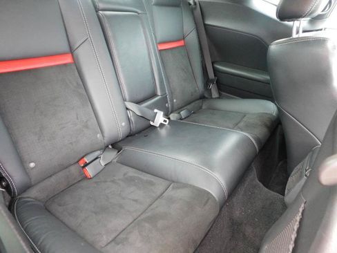 Used 2009 Dodge Challenger SRT8 w/ SRT Option Group II RWD image 33