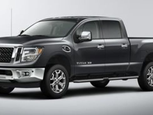 Used 2016 Nissan Titan PRO-4X image 1