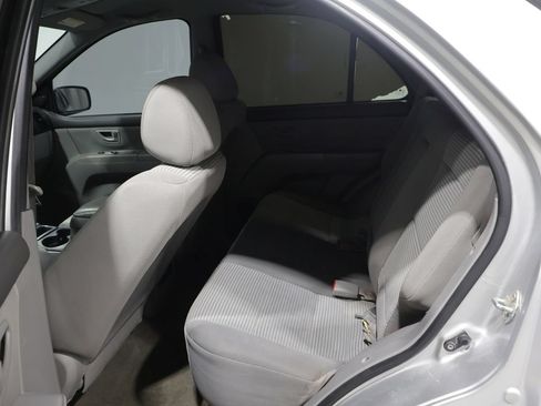 Used 2009 Kia Sorento LX AWD/4WD image 18