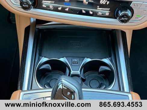 Used 2022 BMW 740i w/ Premium Package image 20