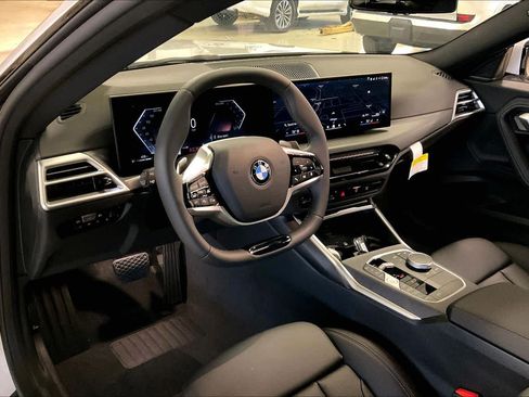 Used 2026 BMW 230i Coupe w/ Convenience Package RWD image 8