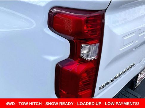 Used 2019 Chevrolet Silverado 1500 LT image 23