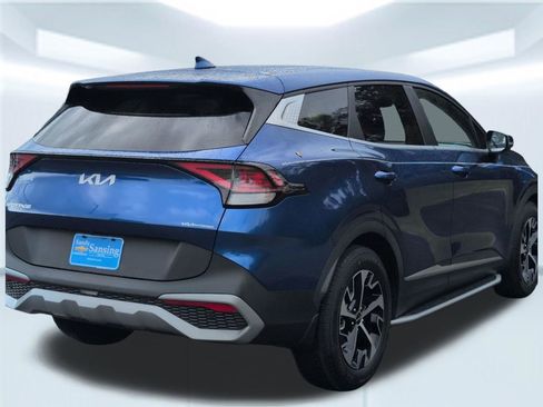 Used 2023 Kia Sportage EX FWD image 6