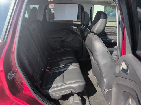 Used 2019 Ford Escape Titanium AWD/4WD image 13