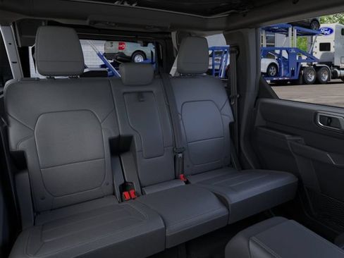 New 2026 Ford Bronco Outer Banks w/ Sasquatch Package AWD/4WD image 11