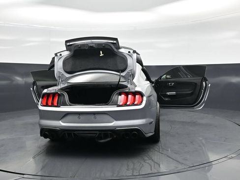 Used 2020 Ford Mustang Coupe RWD image 25