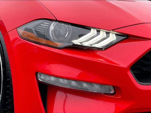 Used 2022 Ford Mustang Premium image 30