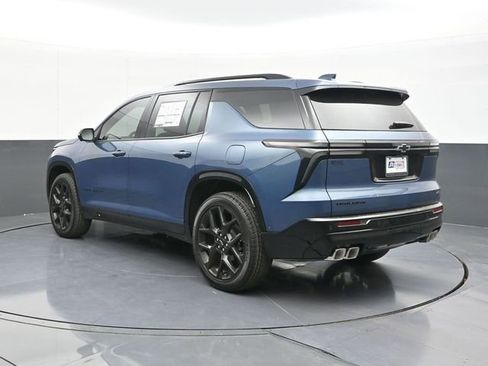 New 2026 Chevrolet Traverse RS w/ LPO, Floor Liner Package FWD image 11