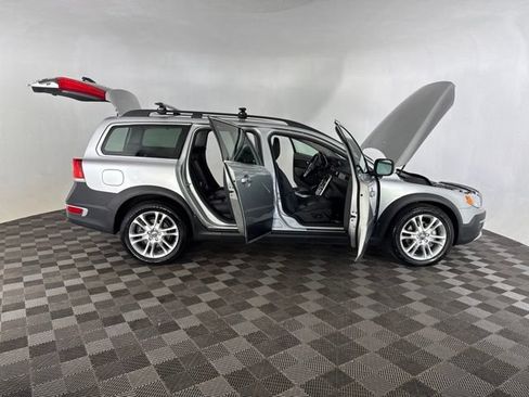 Used 2016 Volvo XC70 T5 Platinum AWD/4WD image 16