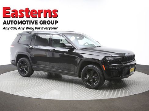 Used 2023 Jeep Grand Cherokee L Laredo image 51